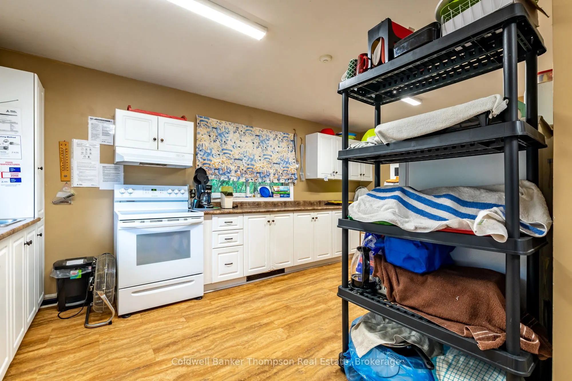 6 Gullins Road