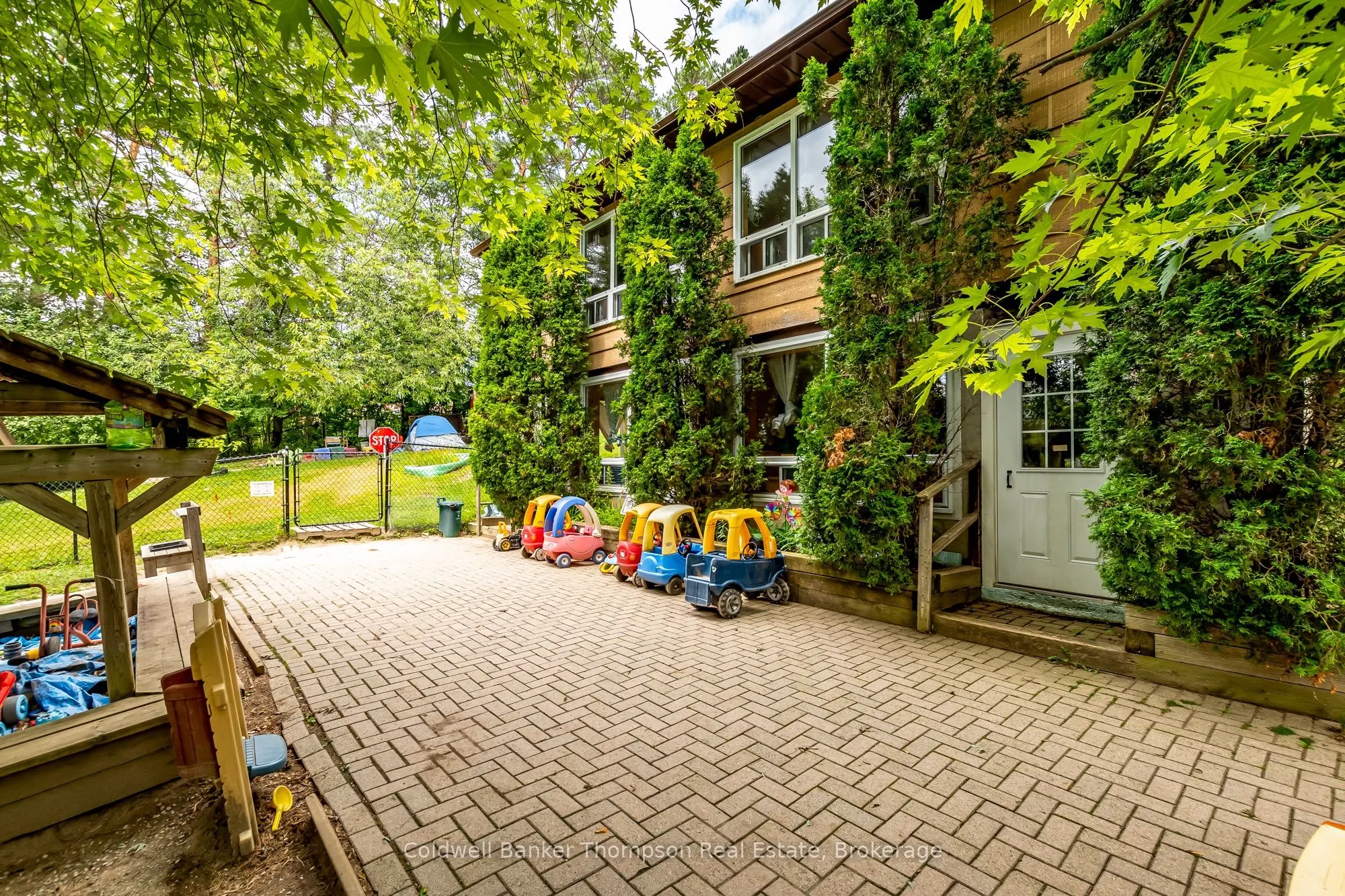 6 Gullins Road