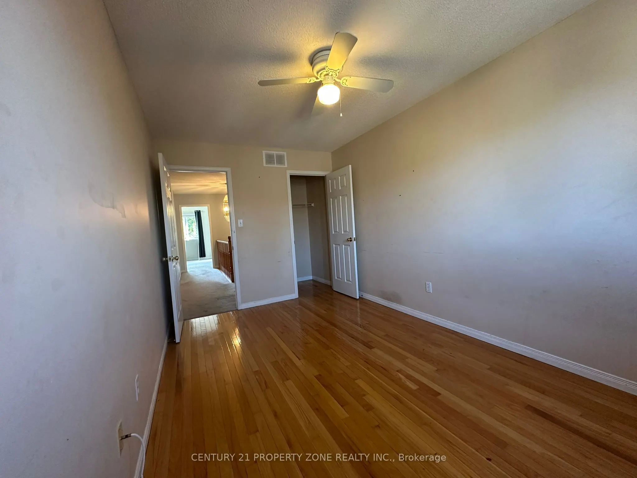 1889 Upper Wentworth Street, #35