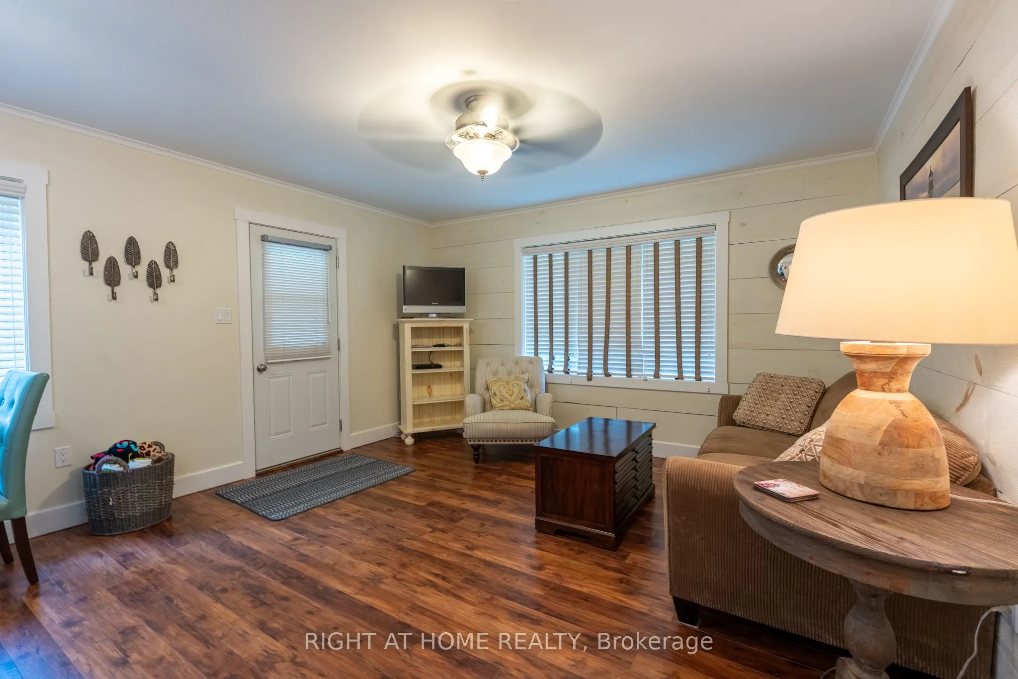 86647 Amberley Beach Rd Road
