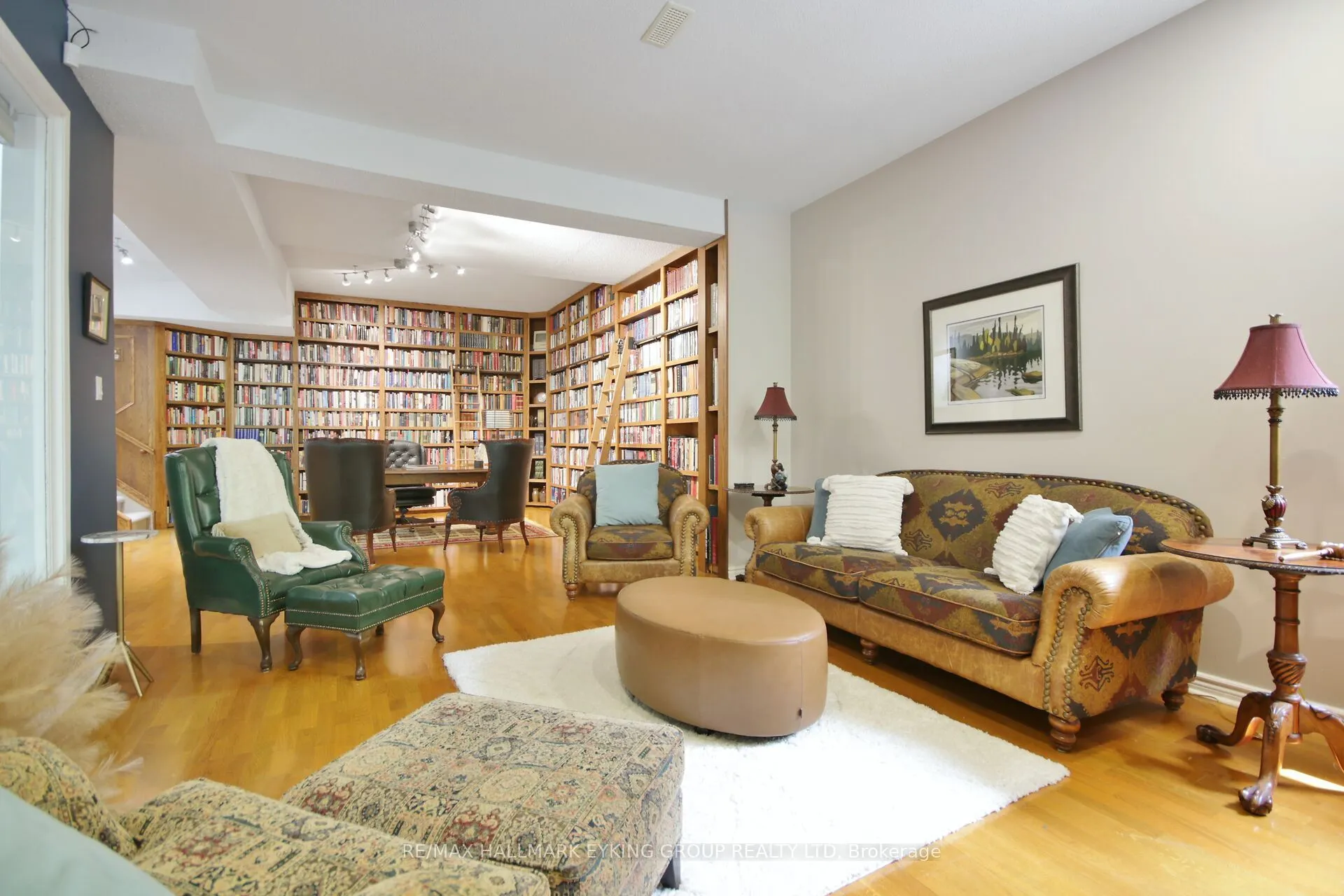 34 Rideauview Terrace