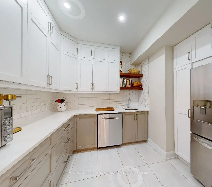 34 Rideauview Terrace
