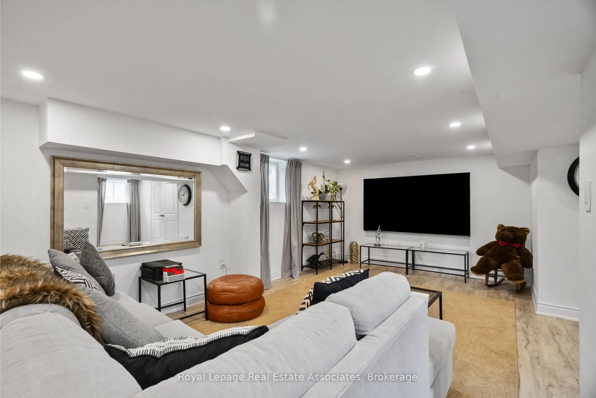 23 Thorley Drive