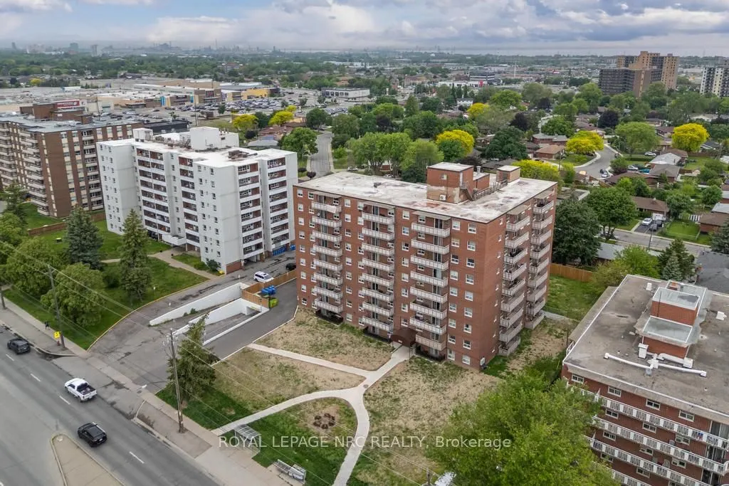 851 Queenston Road, #104