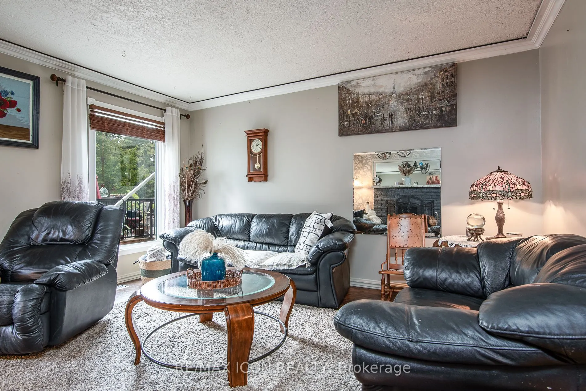 568 Strasburg Road