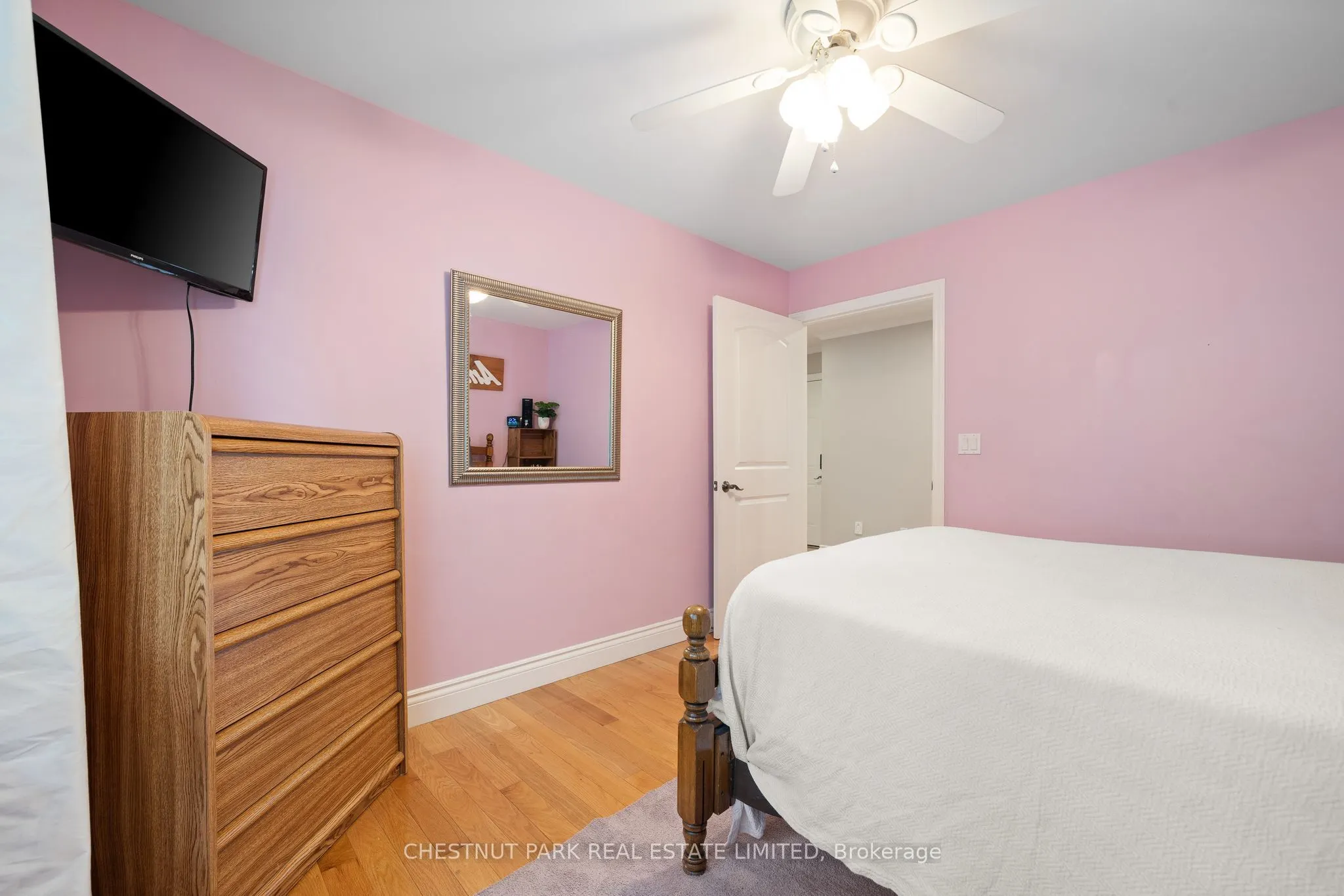 27 Ackerman Street