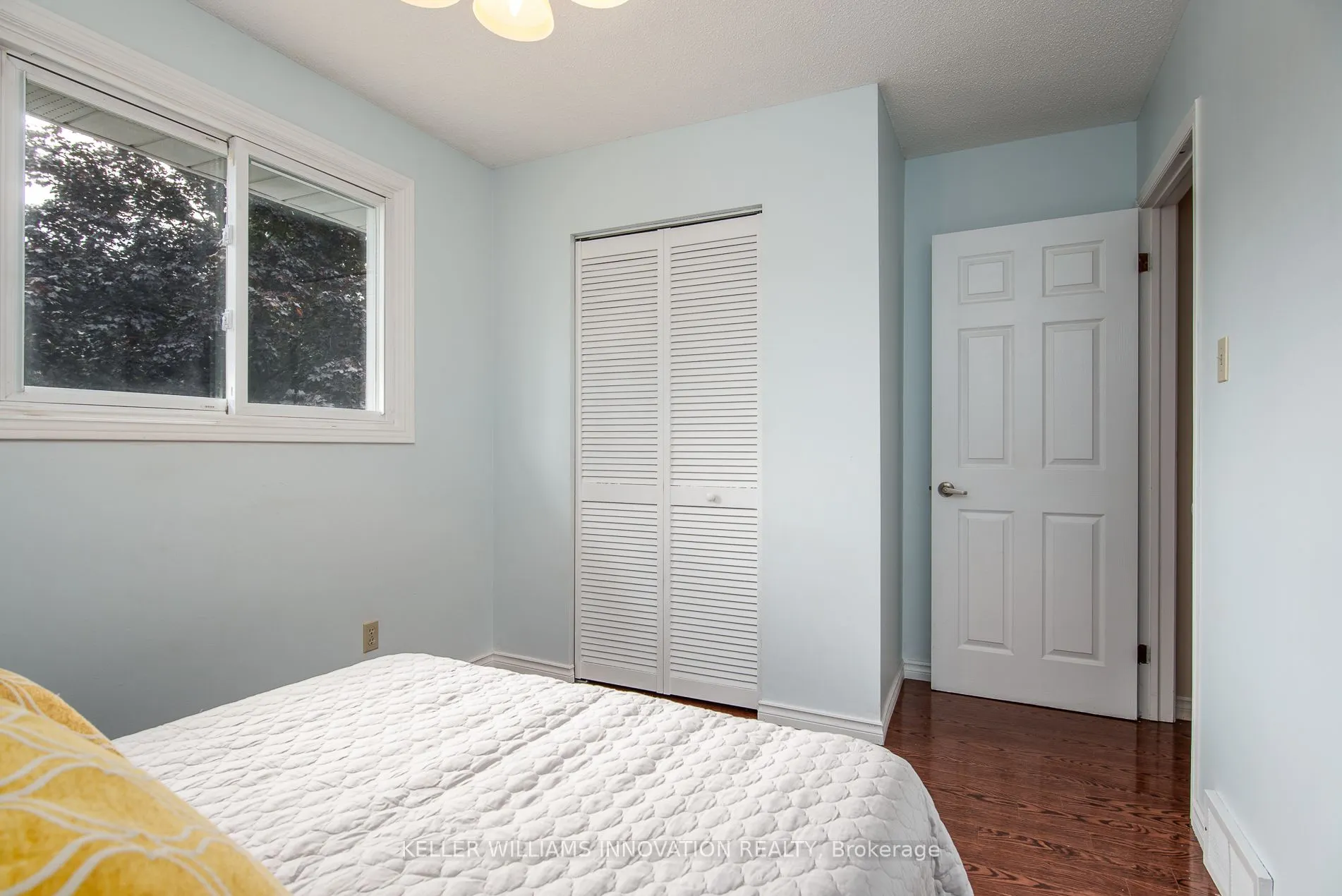64 Sabrina Crescent