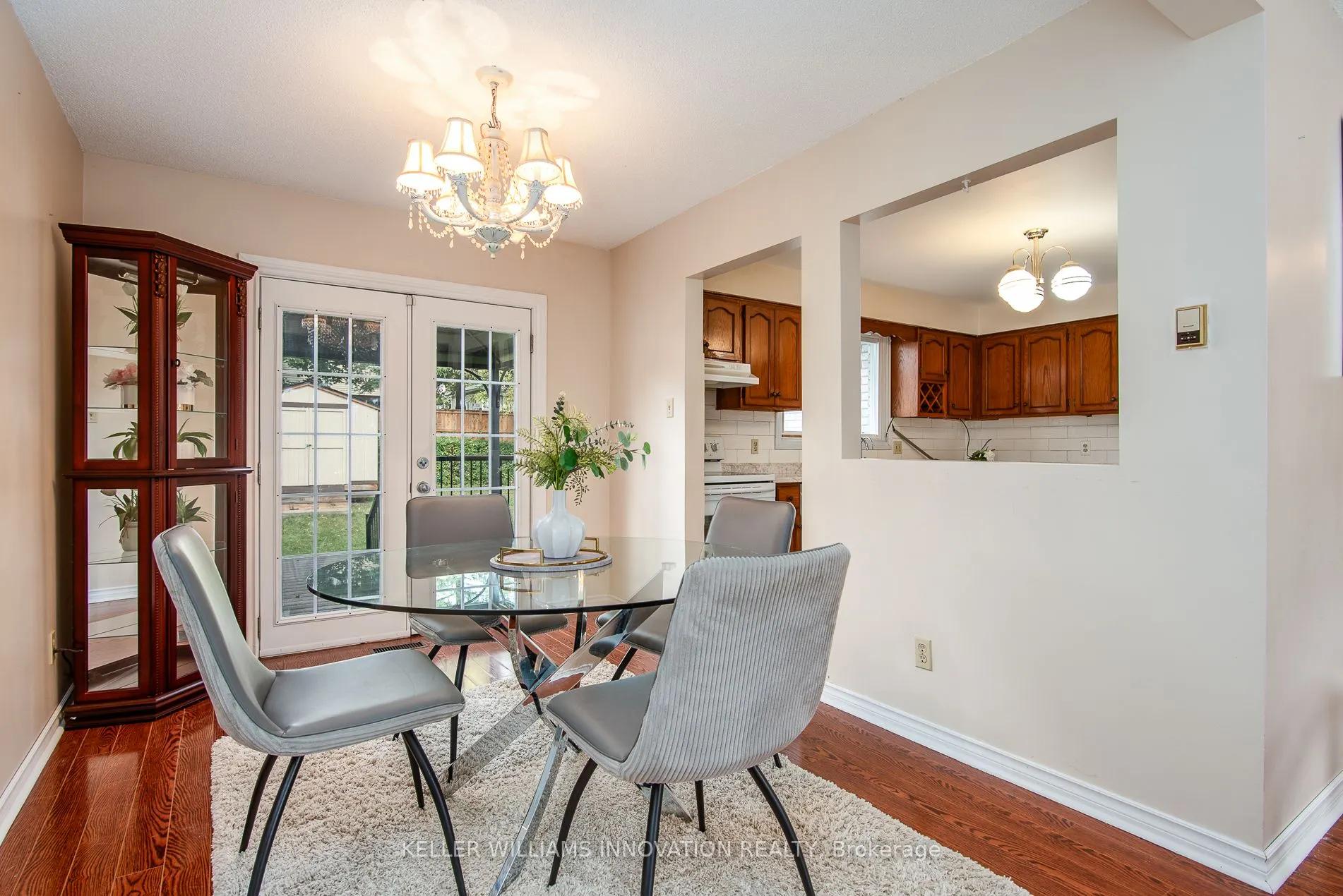 64 Sabrina Crescent
