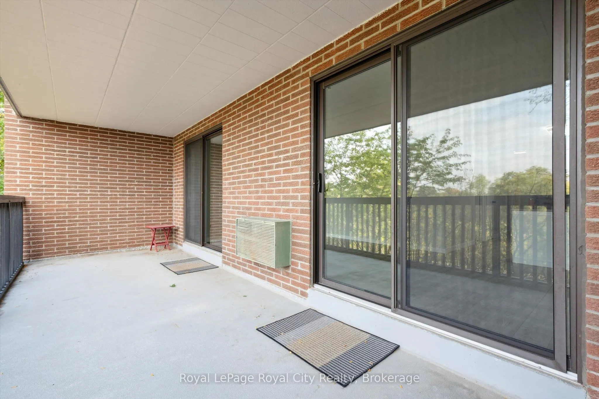 63 Conroy Crescent, #24