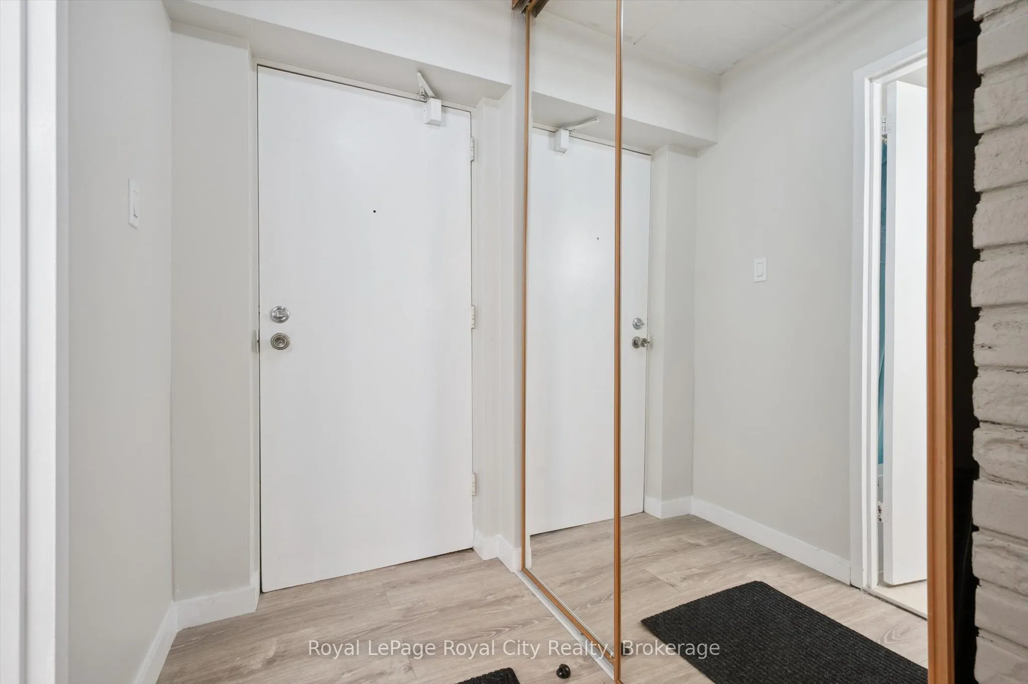 63 Conroy Crescent, #24