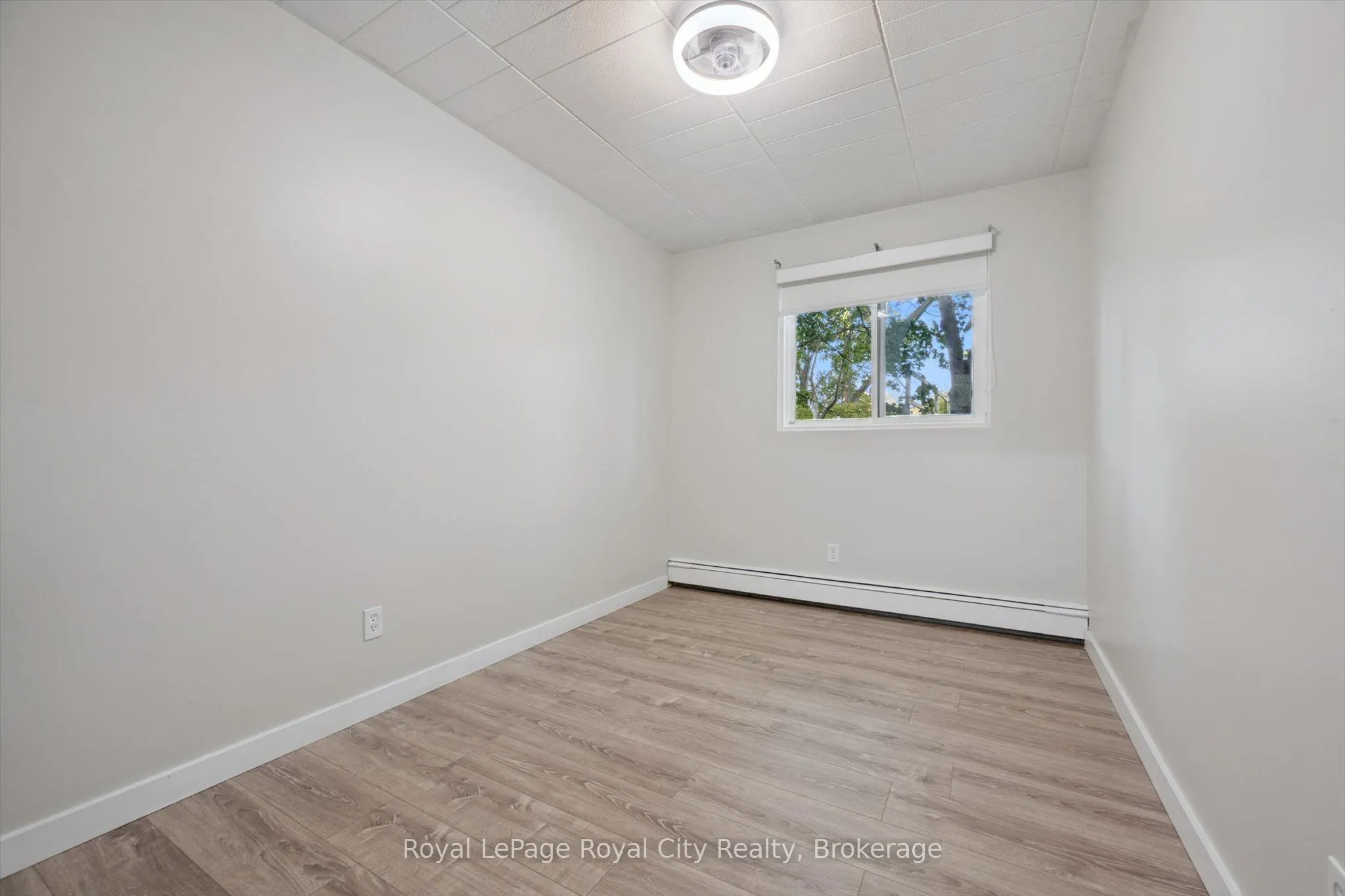 63 Conroy Crescent, #24