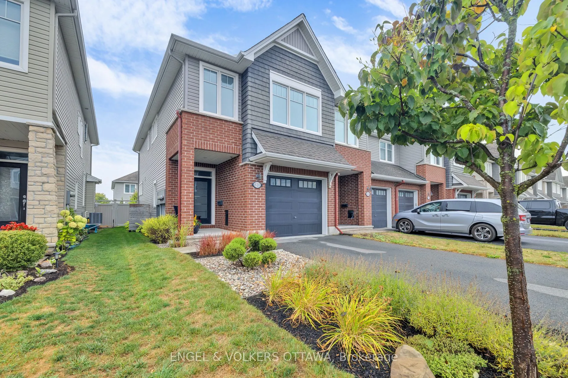 610 Egret Way