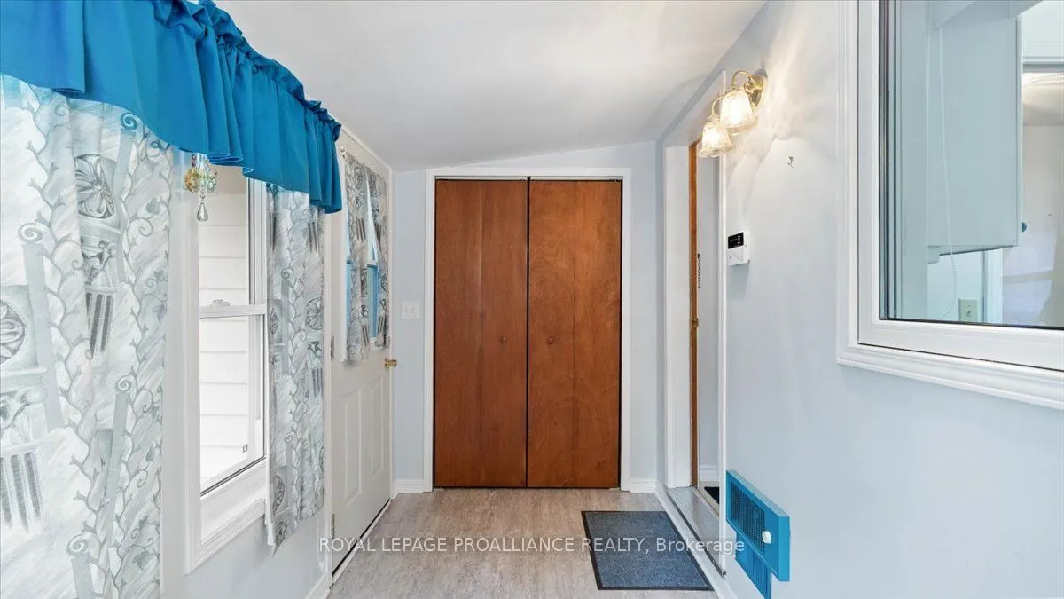 68 Inkerman Street W
