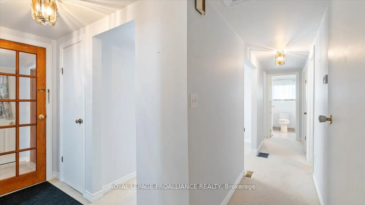 68 Inkerman Street W