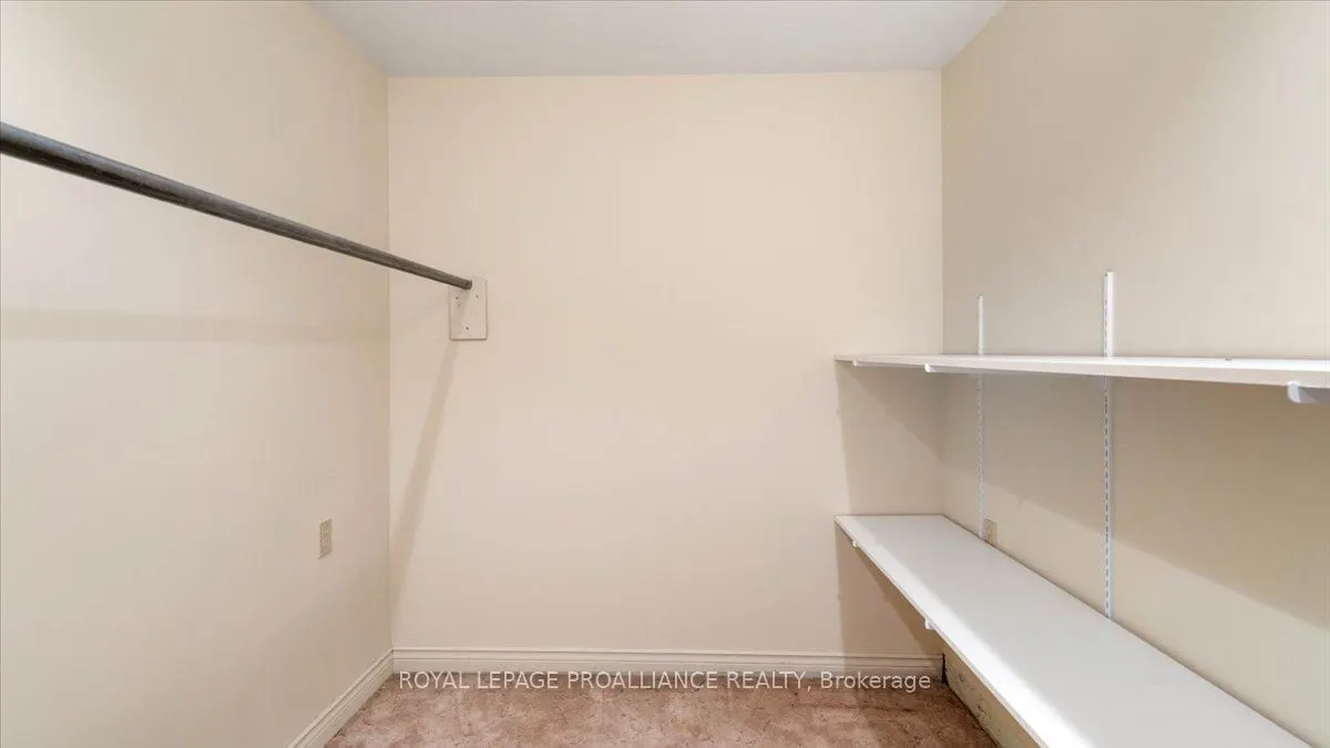 68 Inkerman Street W