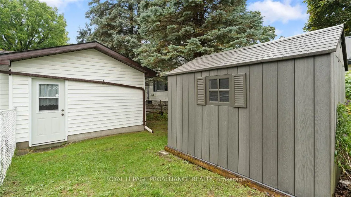 68 Inkerman Street W