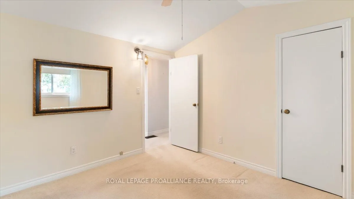 68 Inkerman Street W