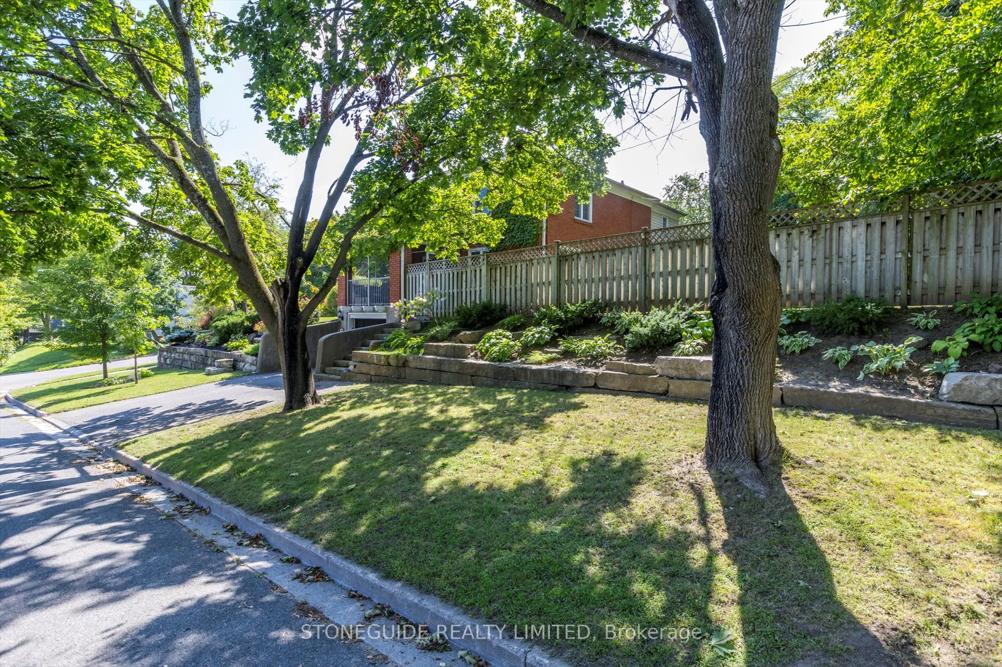 636 Homewood Avenue