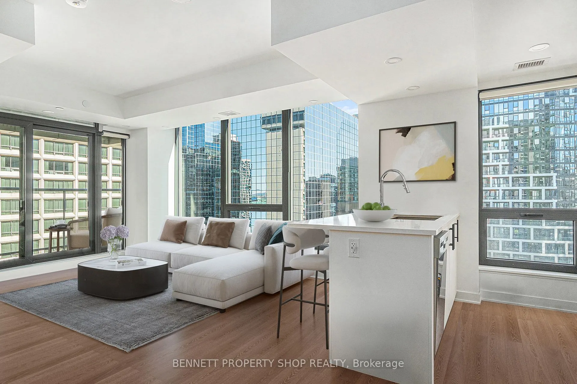 340 Queen Street, #1607