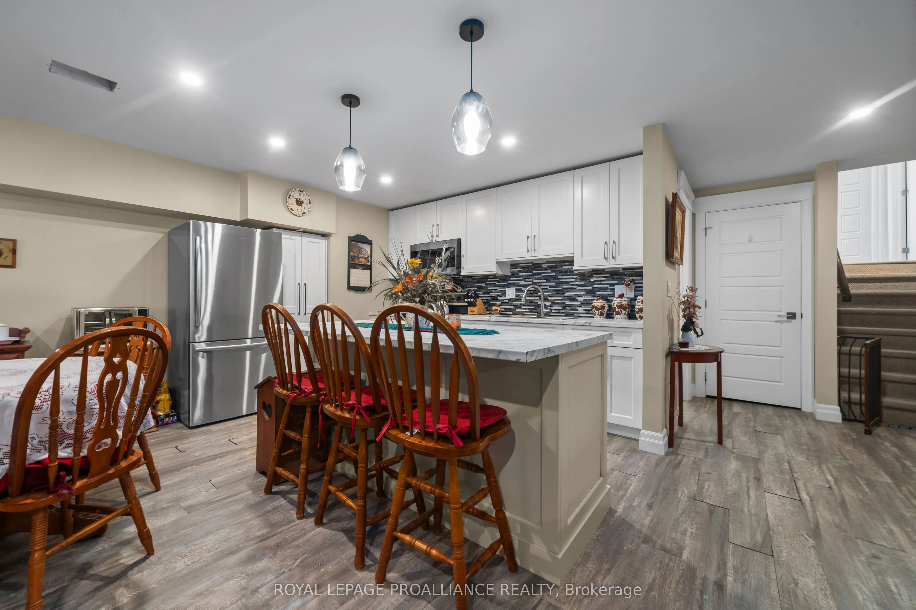 296 Bird Road
