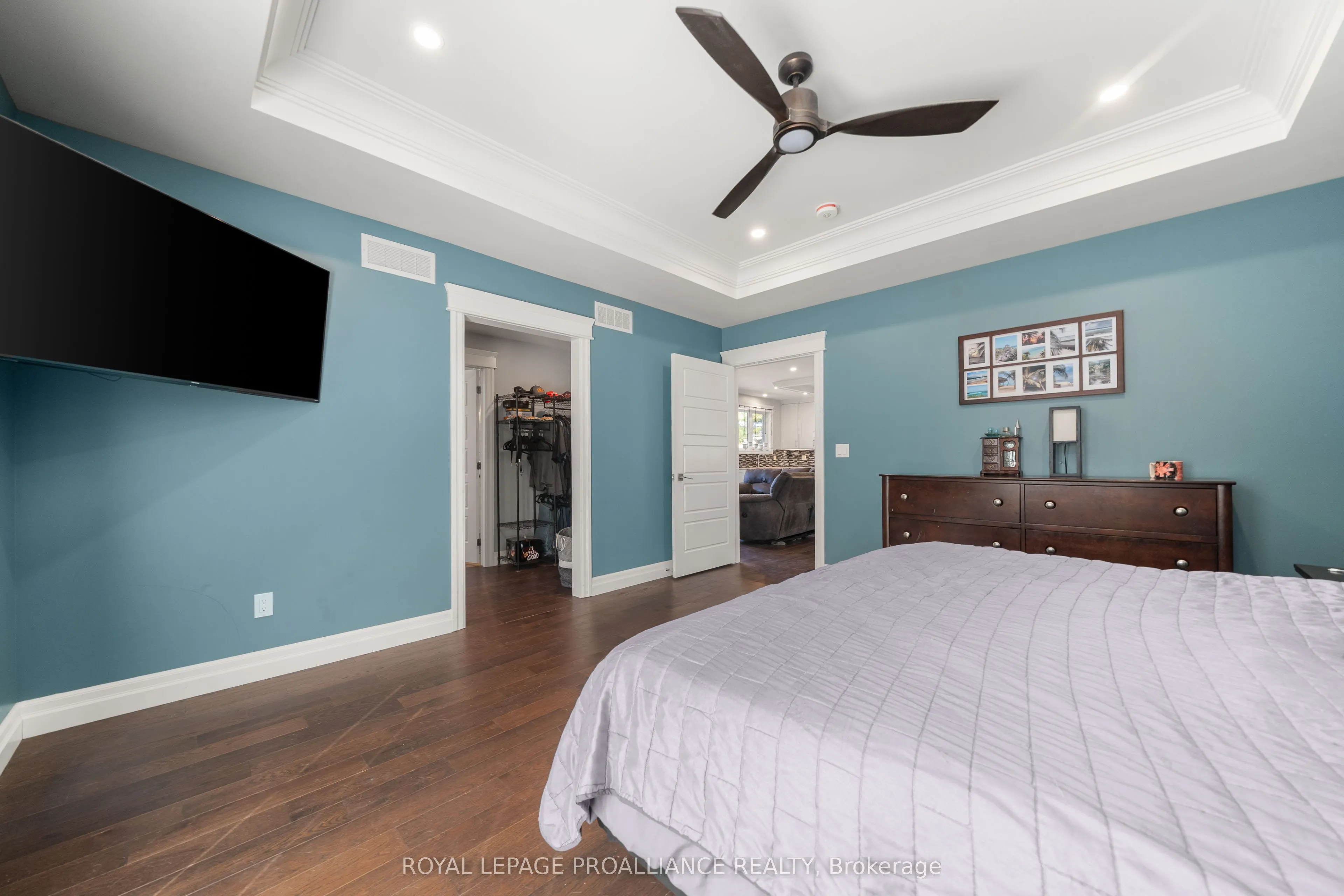 296 Bird Road