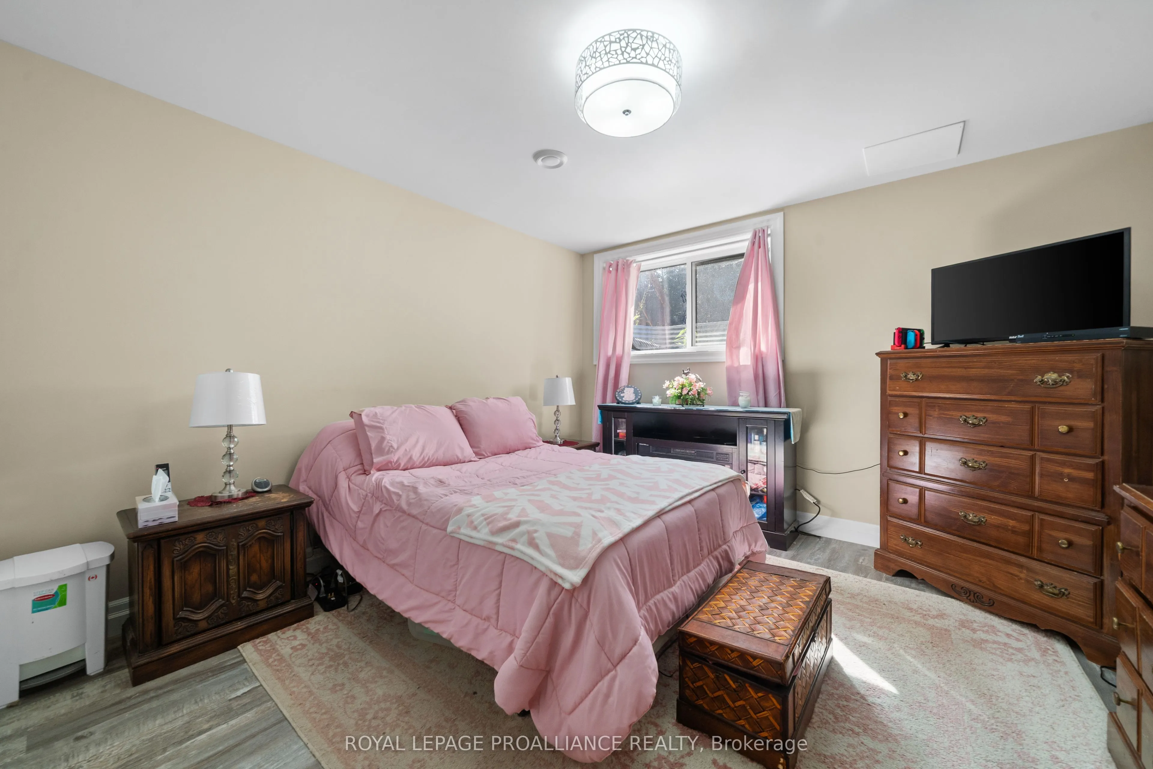 296 Bird Road