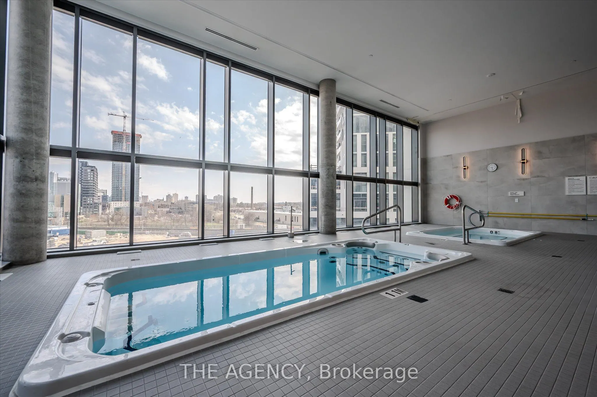 5 WELLINGTON Street S, #209