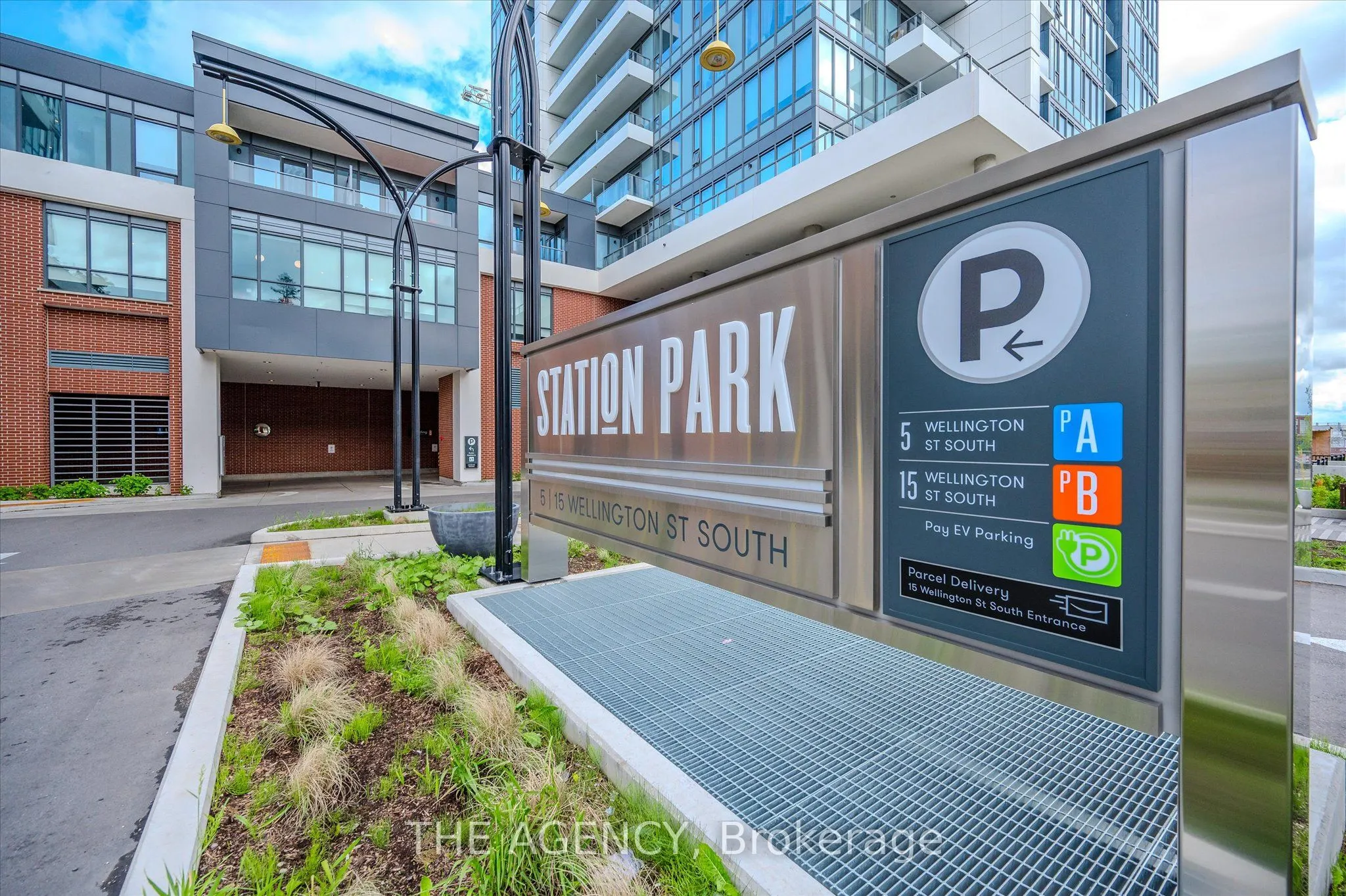 5 WELLINGTON Street S, #209