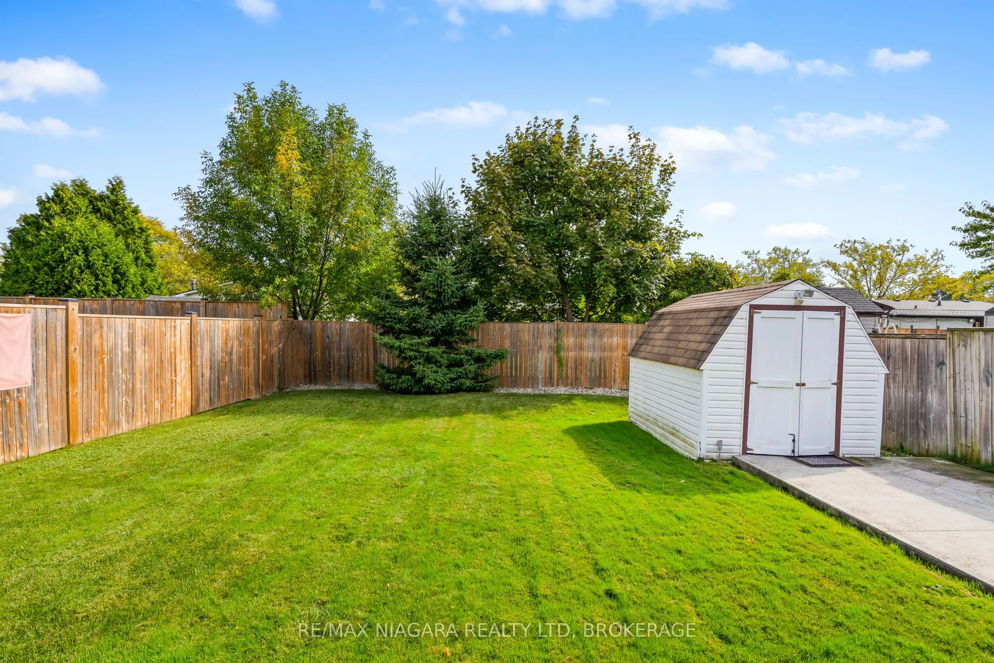 7402 Sunhaven Drive