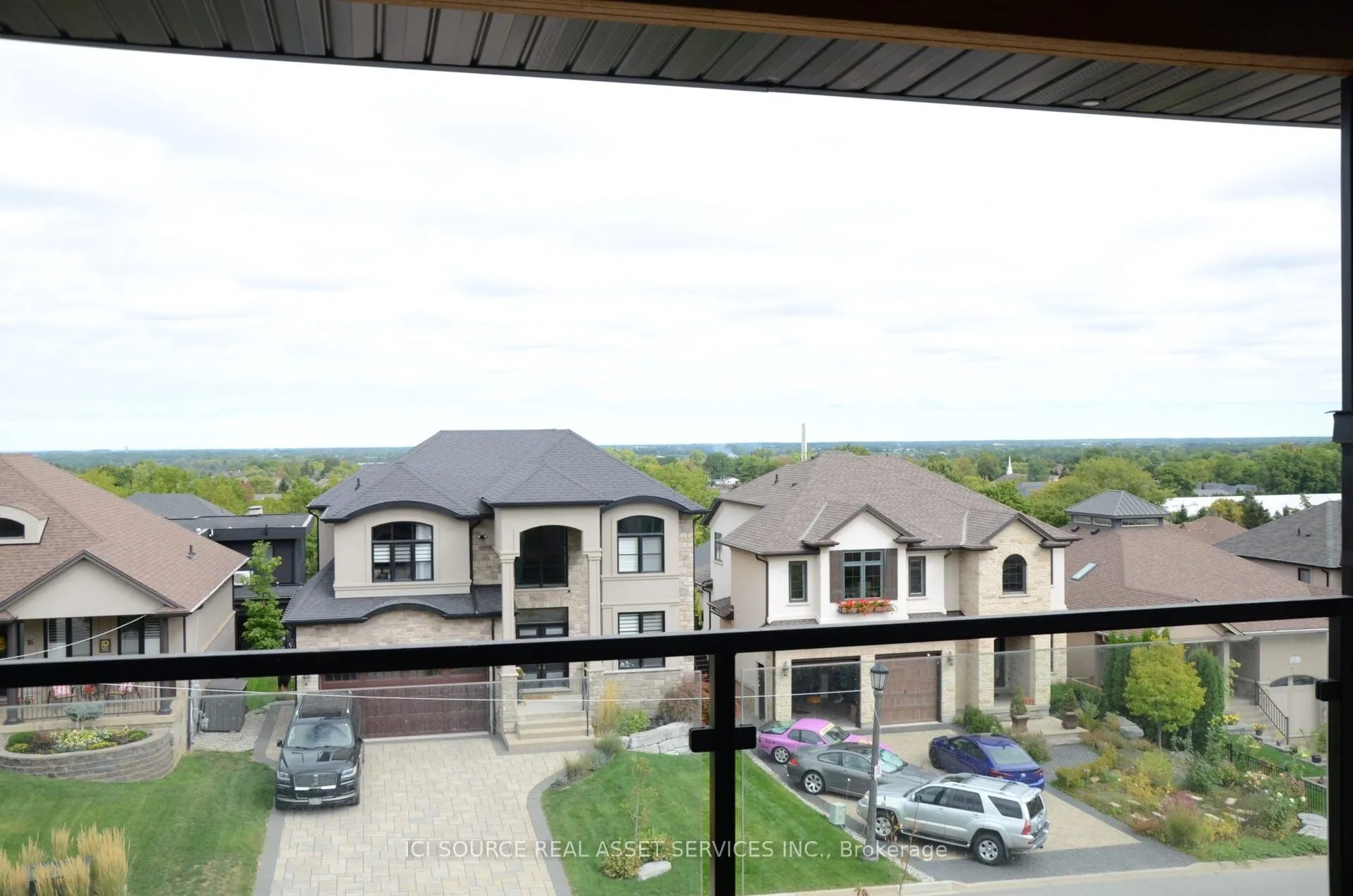 13 Kenmir Avenue