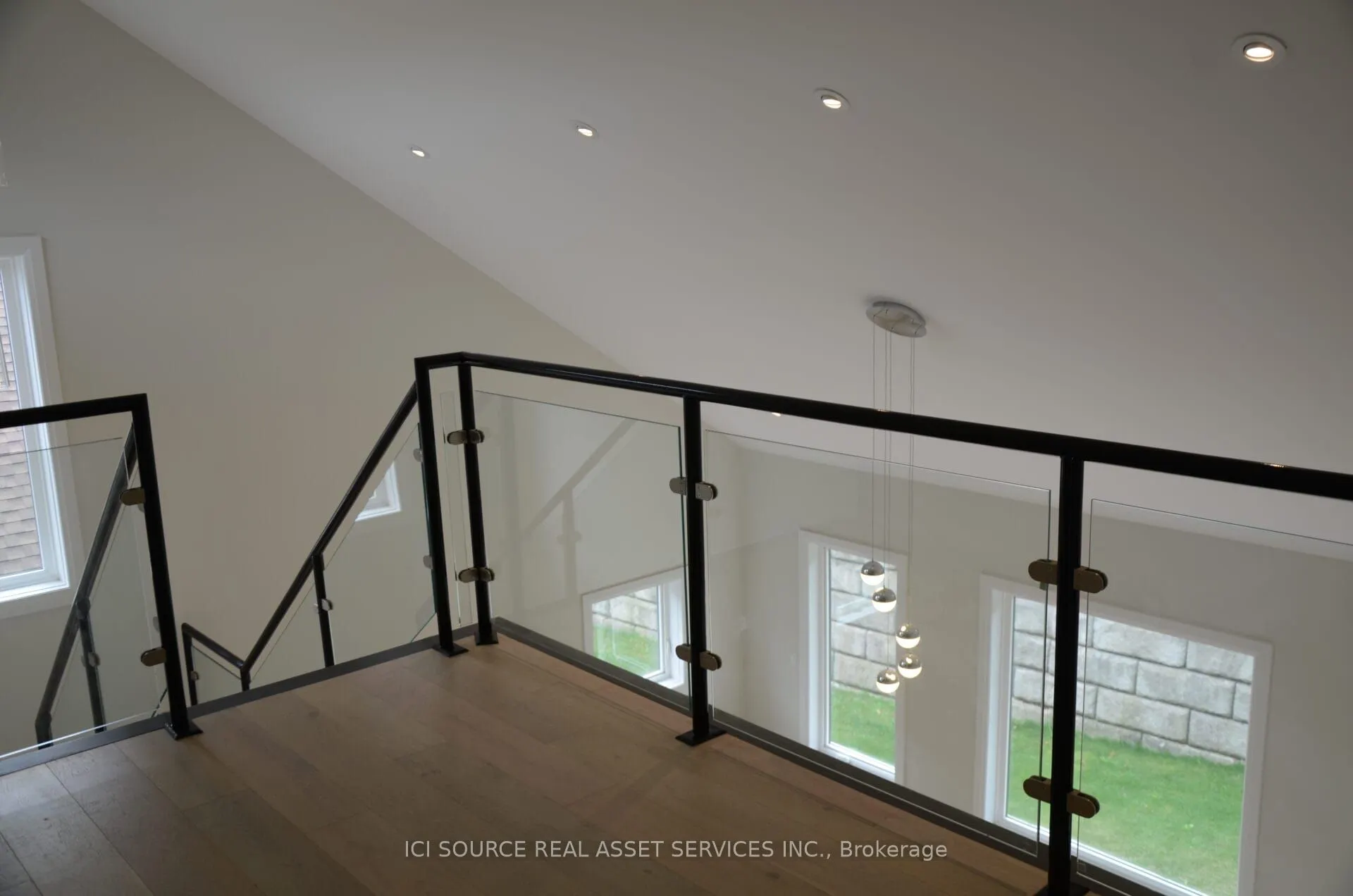13 Kenmir Avenue