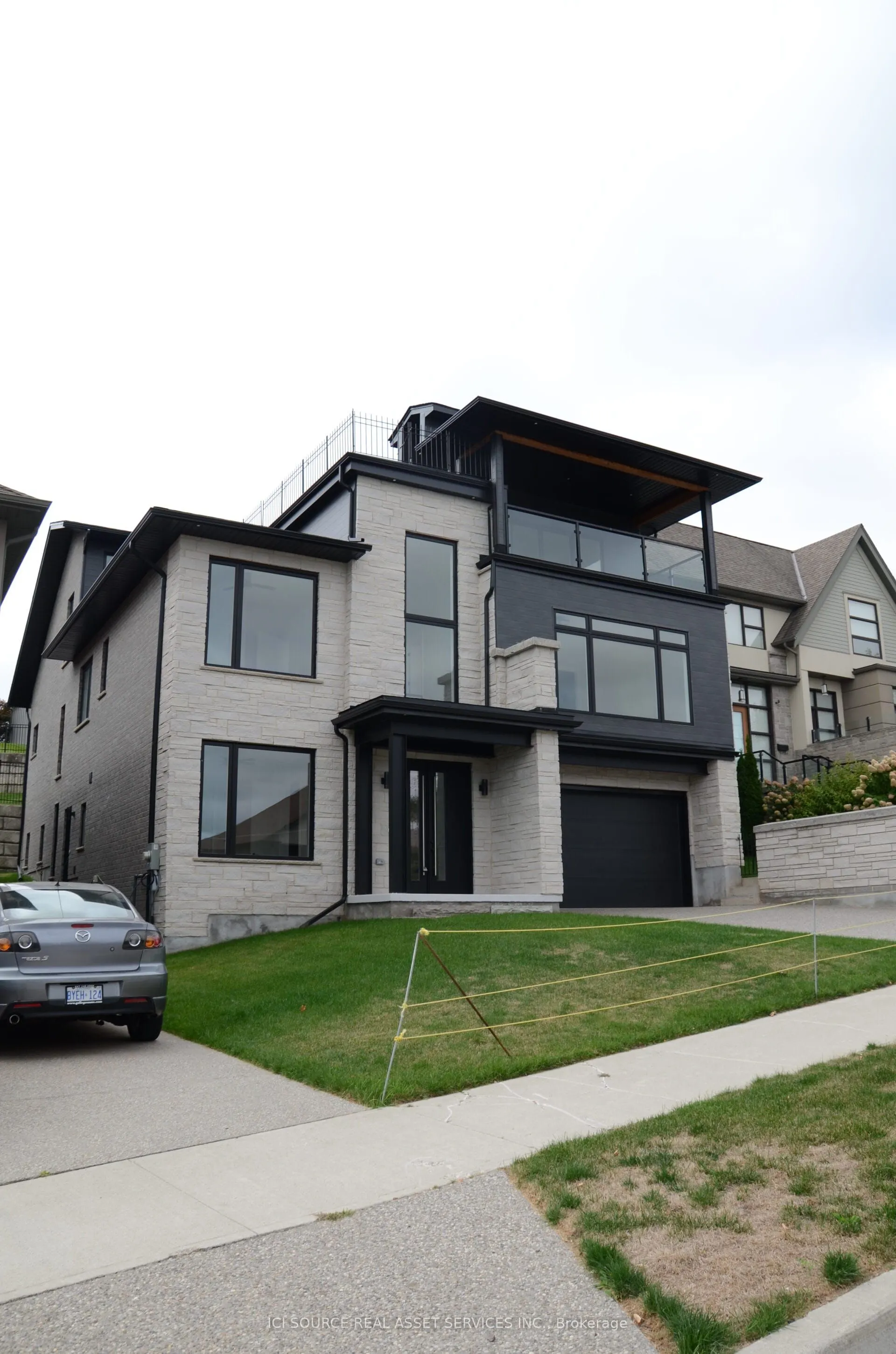 13 Kenmir Avenue