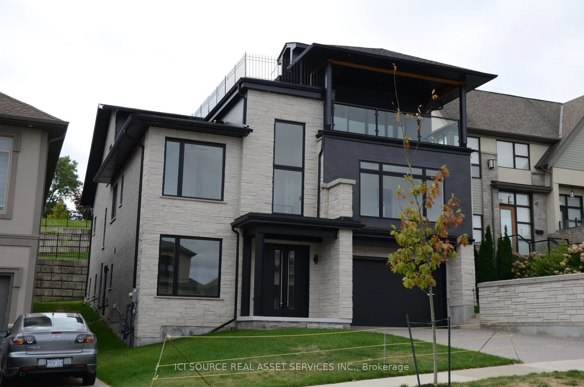 13 Kenmir Avenue