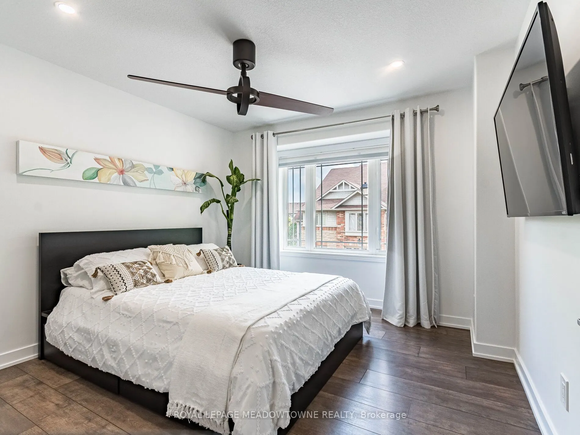 242 Upper Mount Albion Road, #9