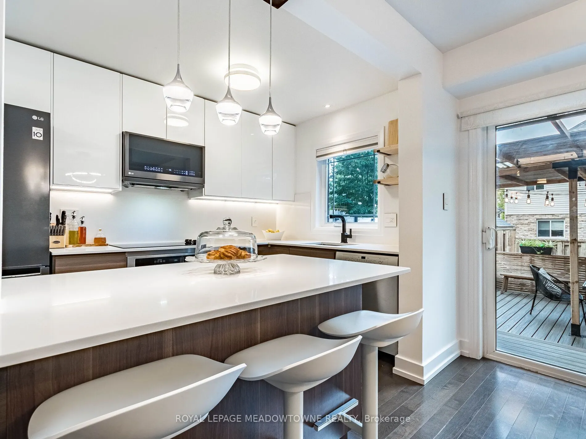 242 Upper Mount Albion Road, #9