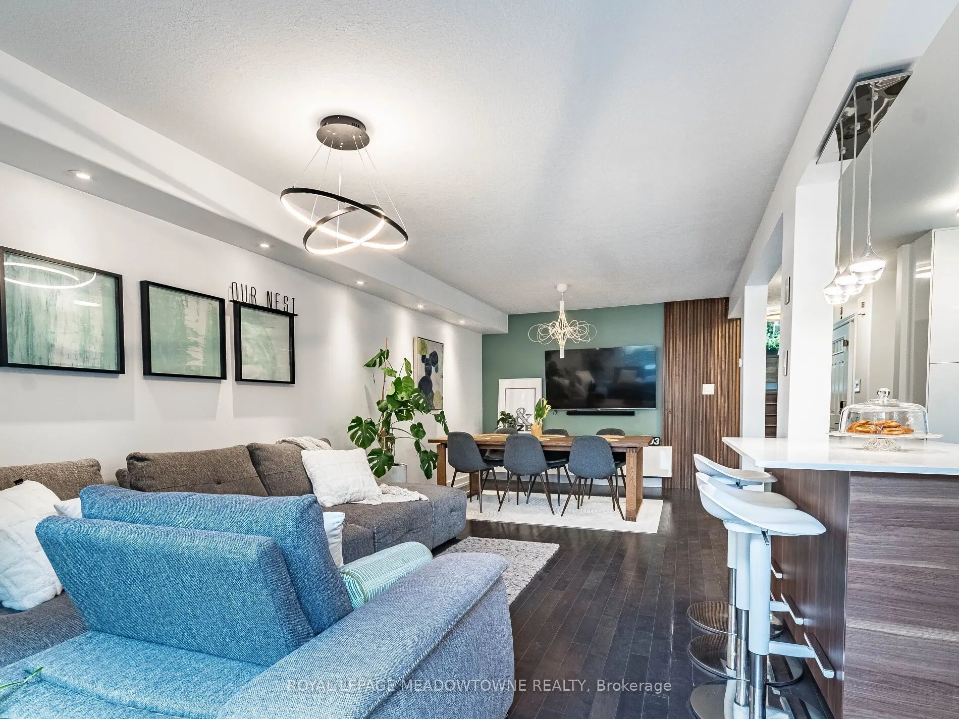 242 Upper Mount Albion Road, #9