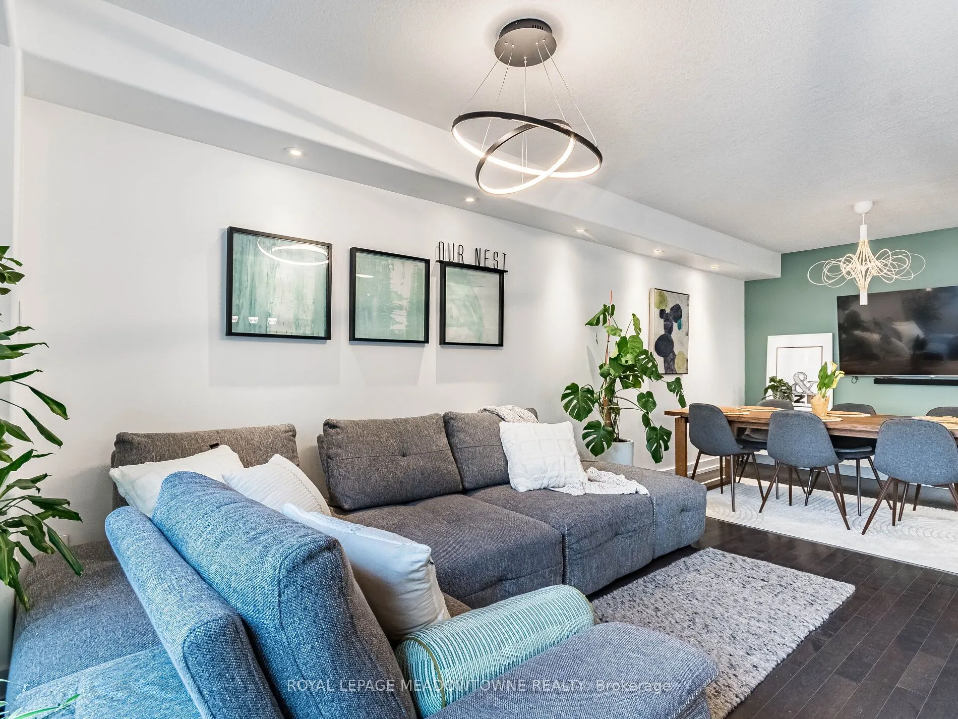242 Upper Mount Albion Road, #9