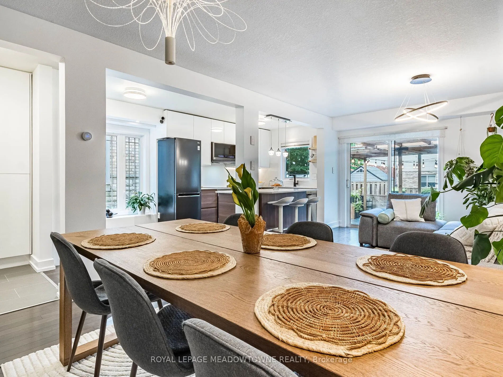 242 Upper Mount Albion Road, #9