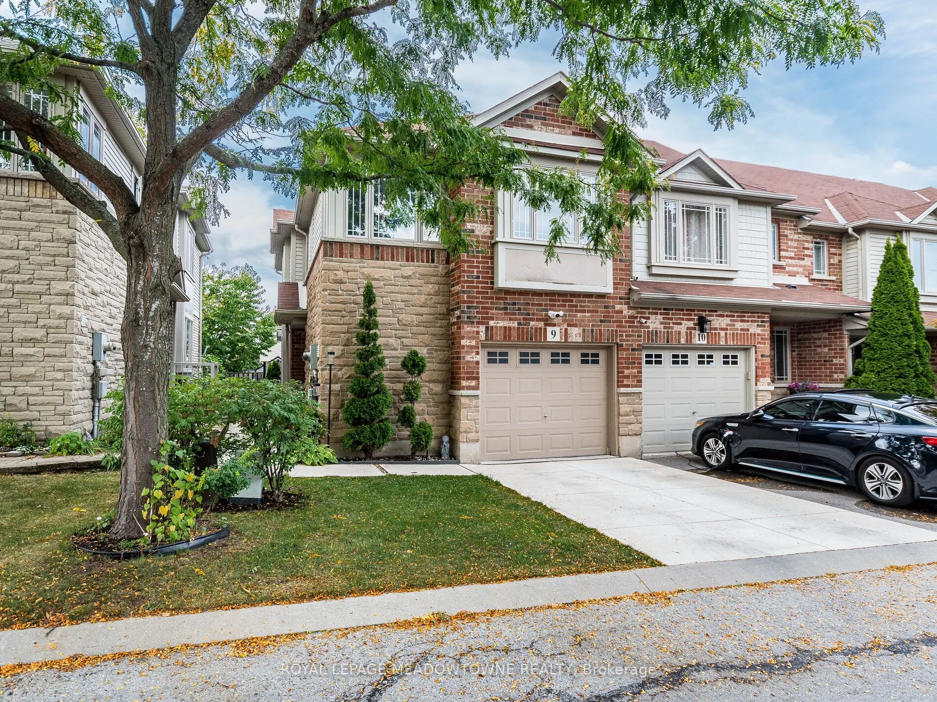 242 Upper Mount Albion Road, #9