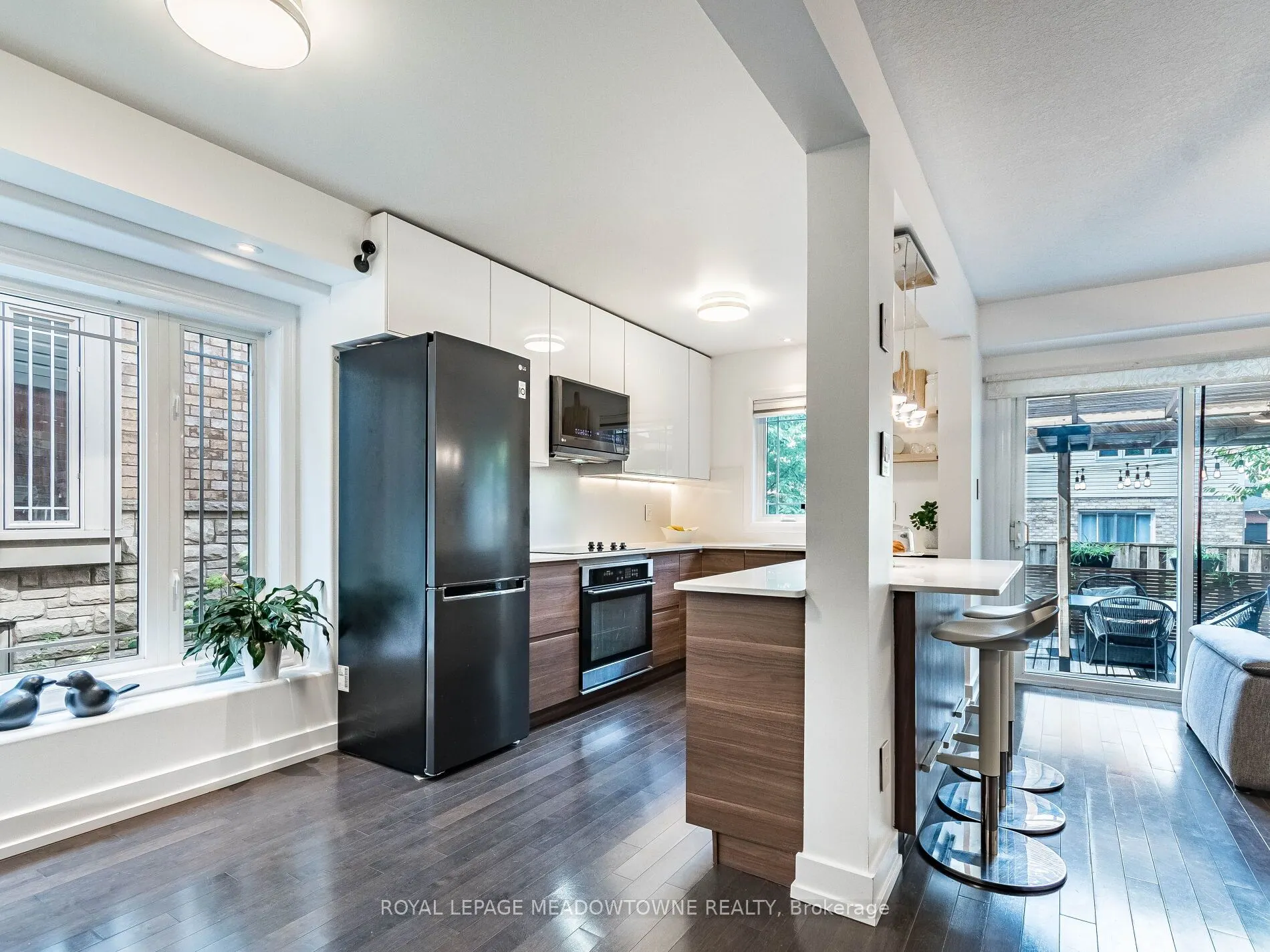 242 Upper Mount Albion Road, #9