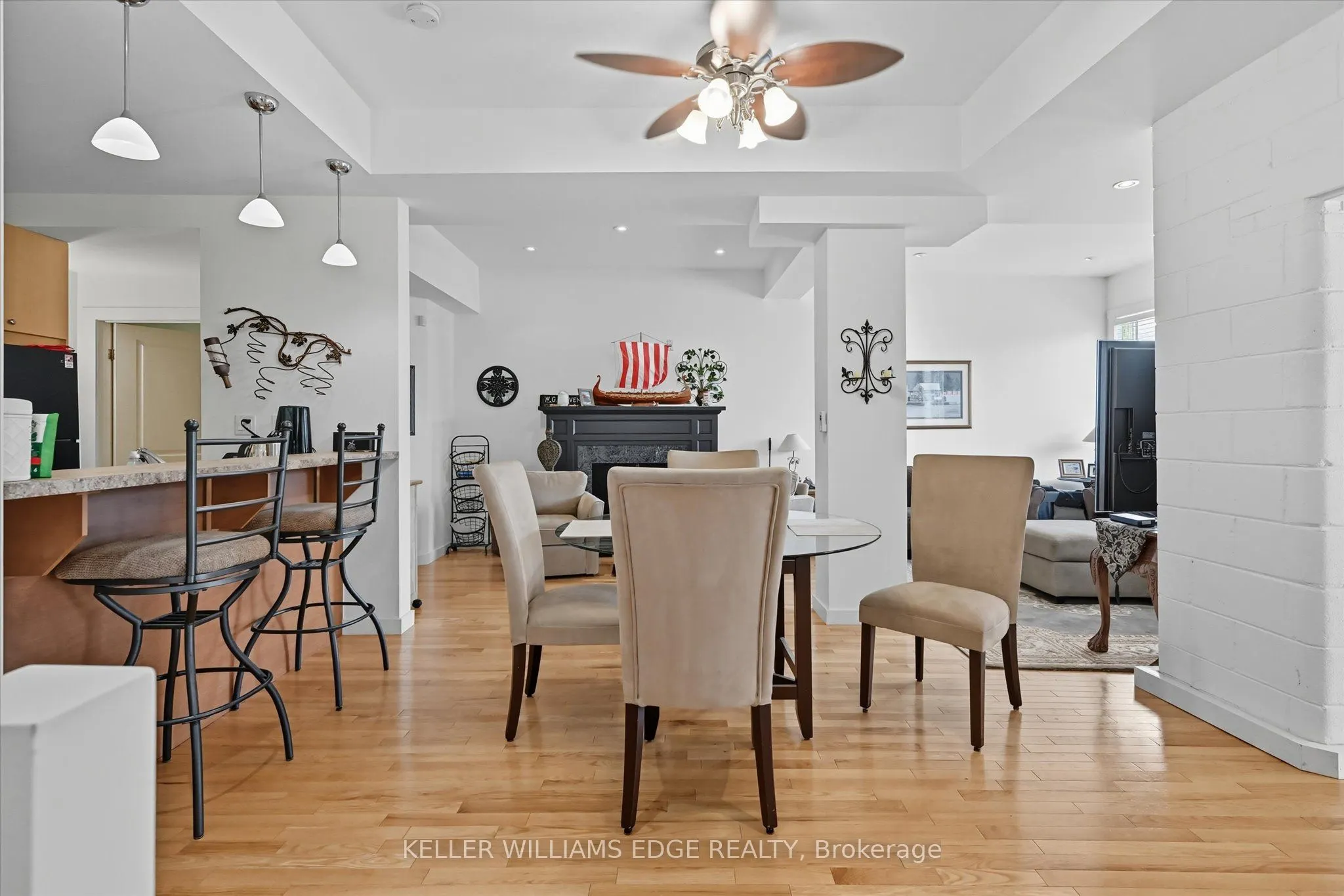 49 Ontario Street, #1