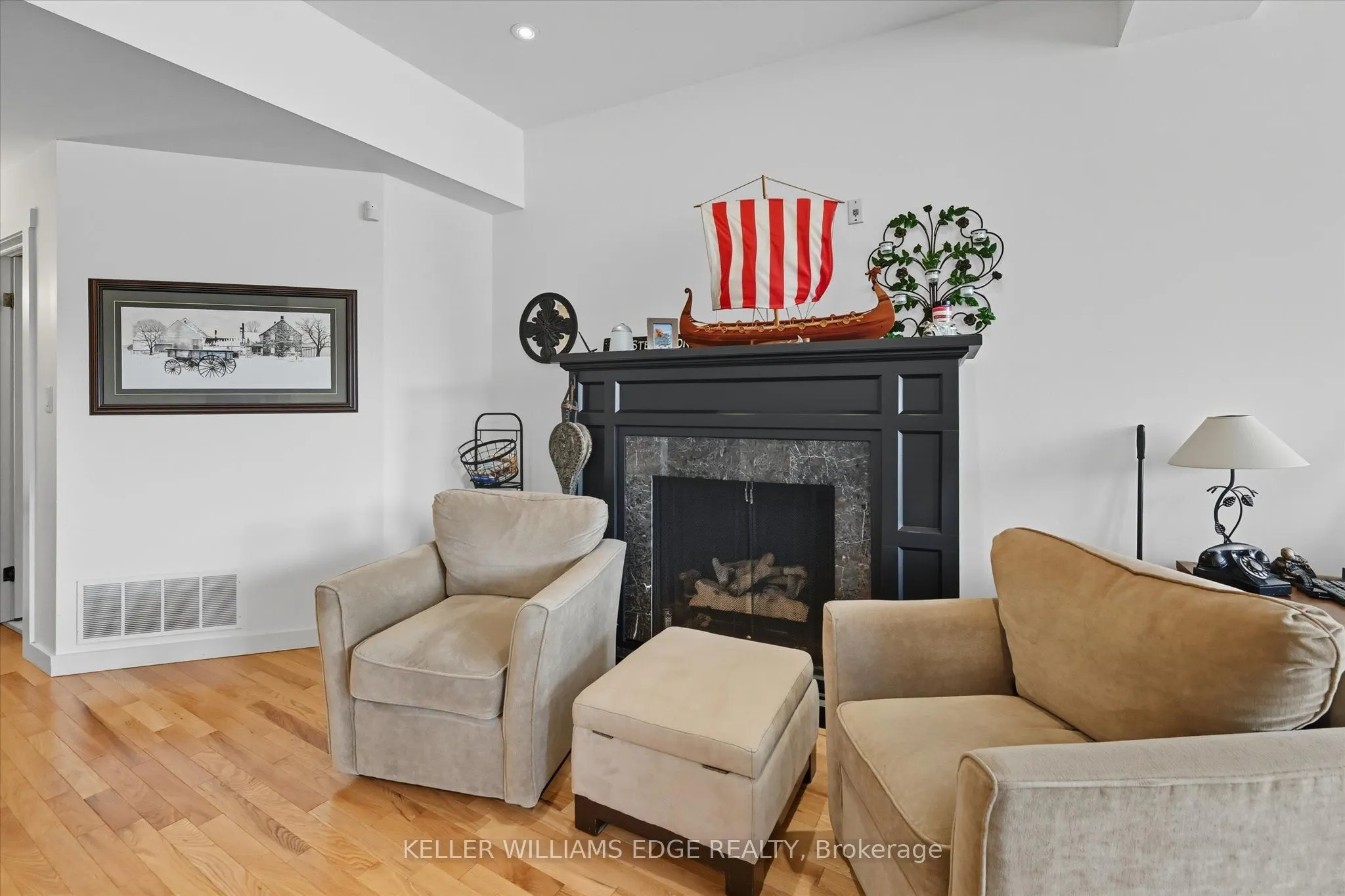 49 Ontario Street, #1