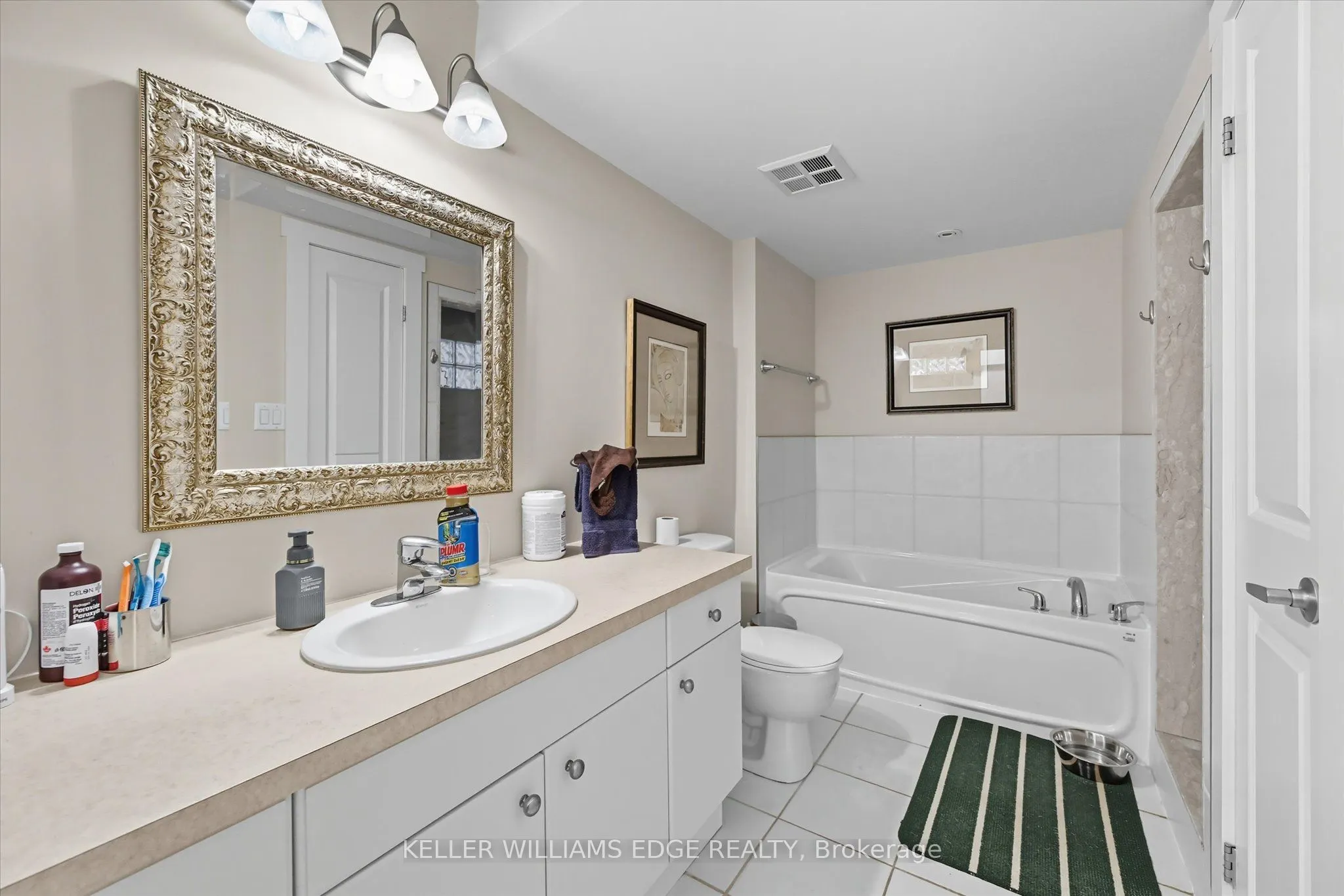 49 Ontario Street, #1