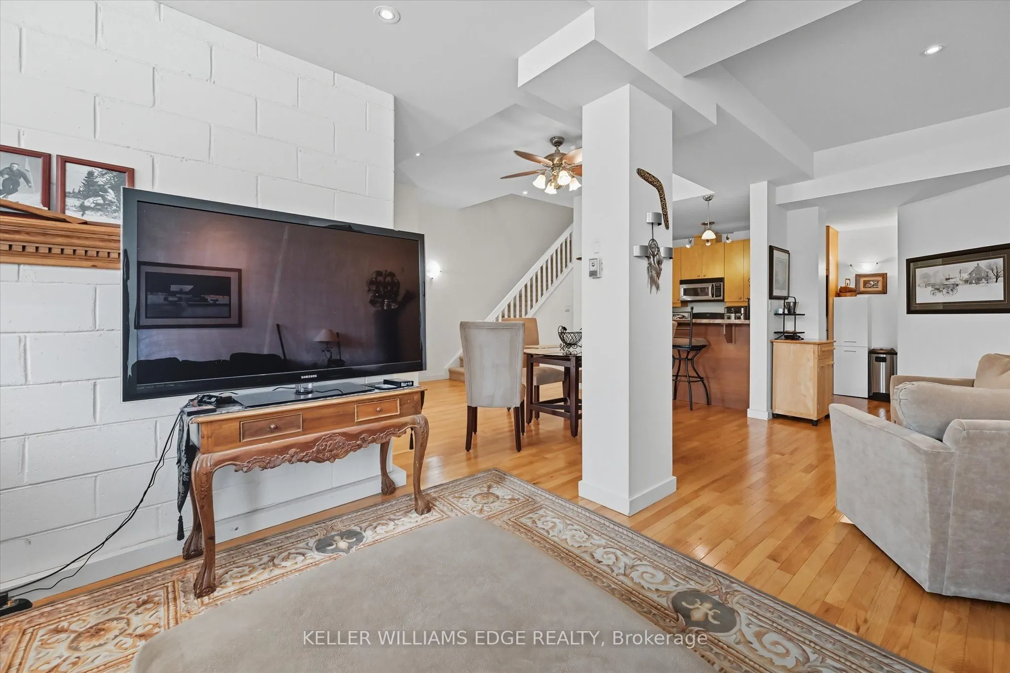 49 Ontario Street, #1