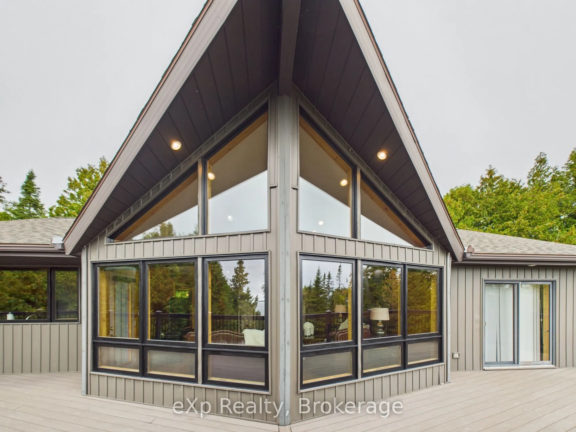 31 Goderich Point Loop