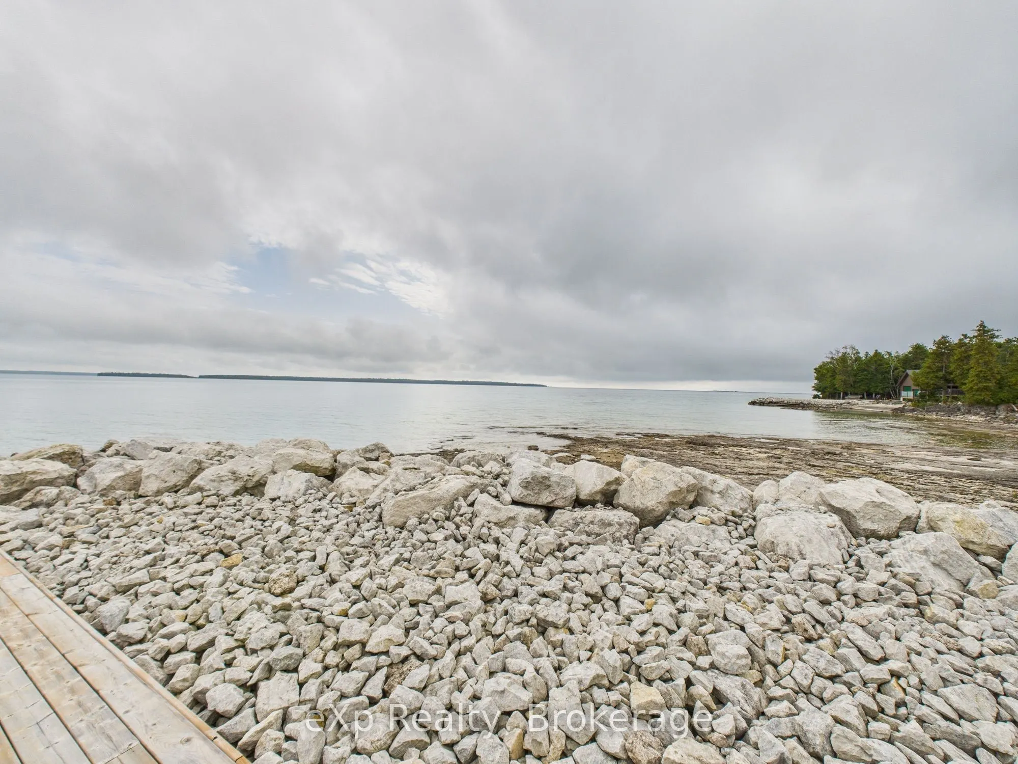 31 Goderich Point Loop