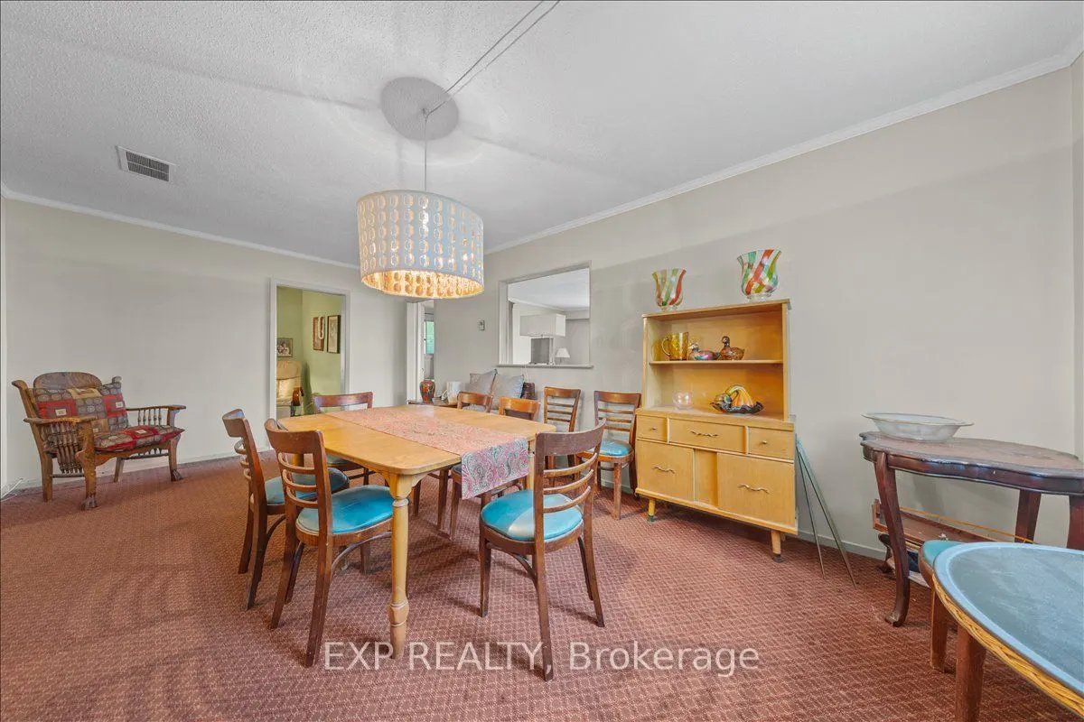 488 Bayview Drive