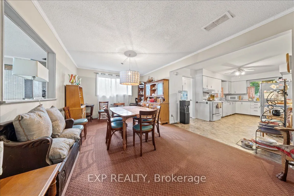 488 Bayview Drive