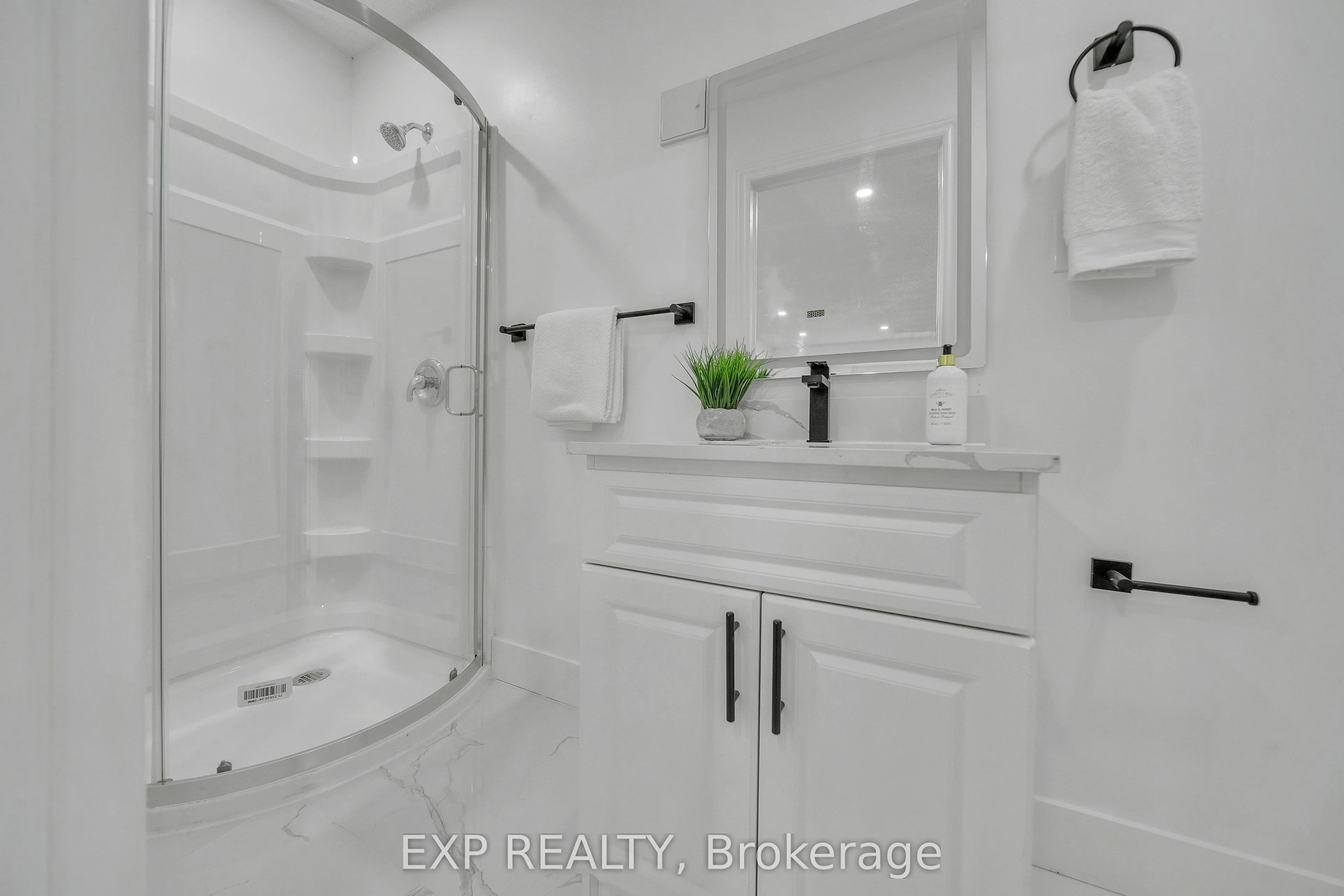 46 Bonaparte Lane