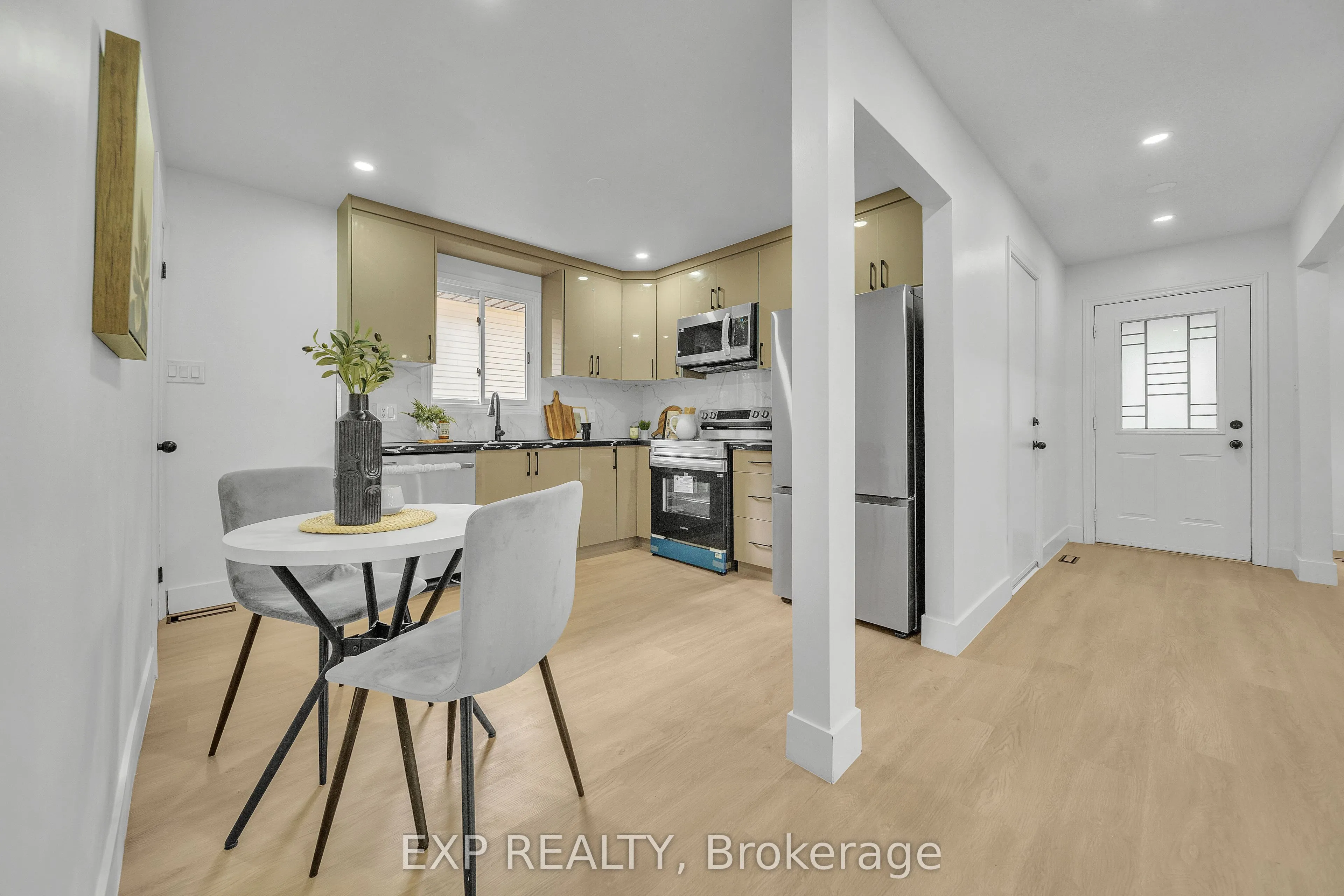 46 Bonaparte Lane